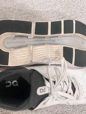 On Cloud Men’s Athletic Shoes in White and Gray